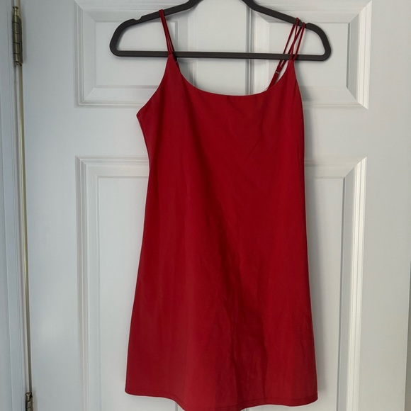 Abercrombie & Fitch Dresses & Skirts - Abercrombie & Fitch Women’s Traveler Mini Dress. Red Size Small